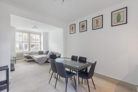 4 bedroom terraced house for sale, Cathles Road, Clapham South, London