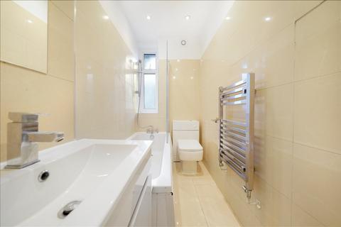 2 bedroom flat to rent, Charlbert Court, Charlbert Street, St John's Wood, London
