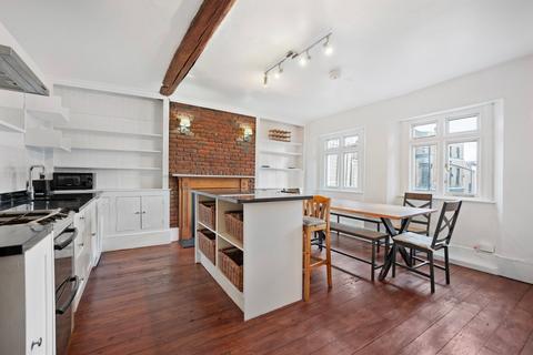 2 bedroom flat to rent, Essex Road, London