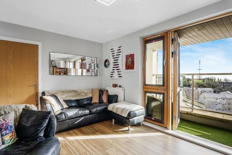 2 bedroom flat for sale, Ker Street, Plymouth, PL1 4EJ