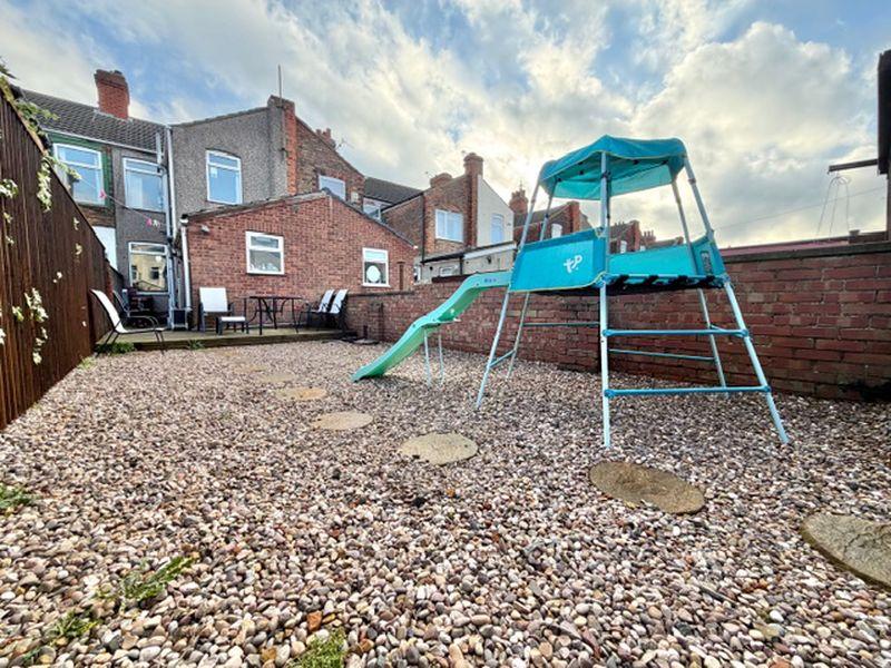 Rear garden view 2