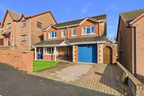4 bedroom detached house for sale, Cae Ffynnon, Ferry Road, Kidwelly