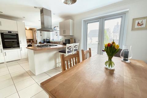 undefined, 12 Bryn Celyn, Llanharry CF72 9ZE