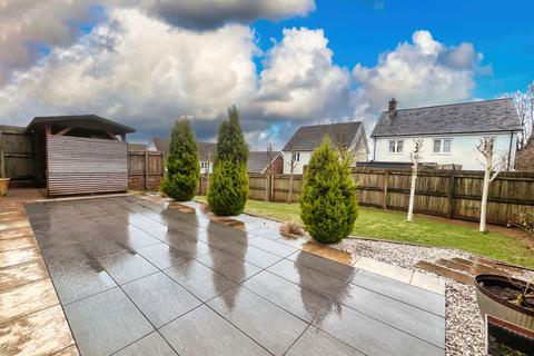undefined, 12 Bryn Celyn, Llanharry CF72 9ZE