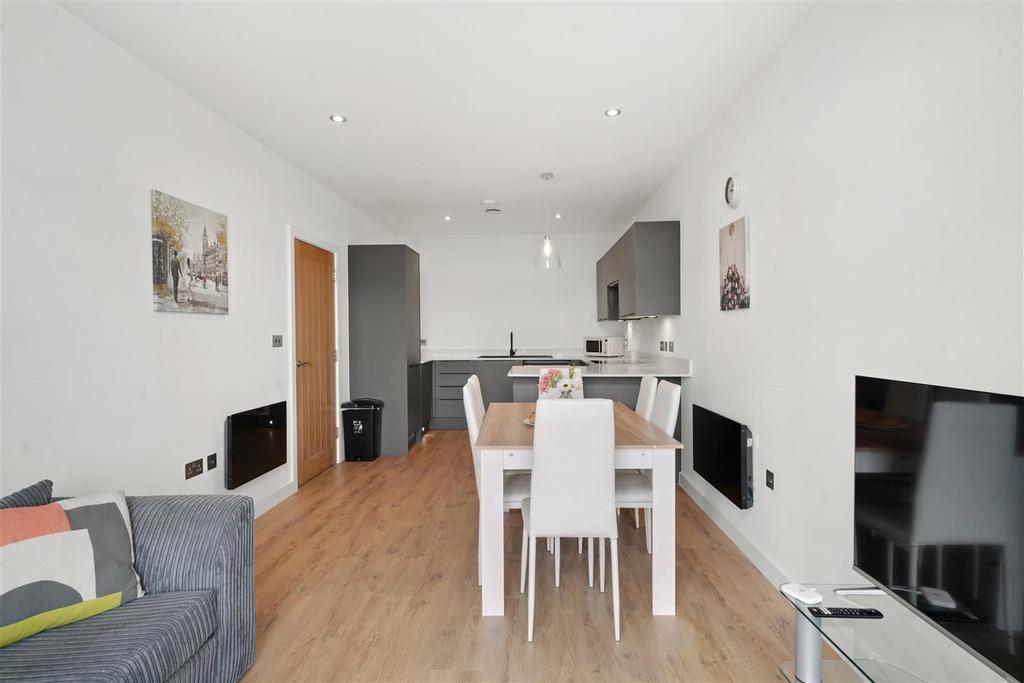 69 Queensbridge Drive - q GUtglua Km2 Ml2h AMmw6.jpg