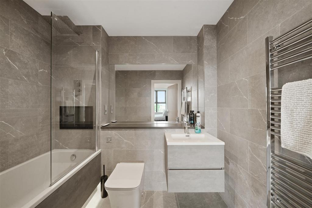 69 Queensbridge Drive - d Zmasi AYdz QZokf49to9.jpg