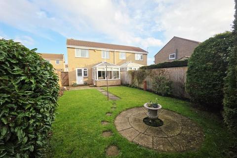 3 bedroom semi-detached house for sale, Ryedale, Wallsend