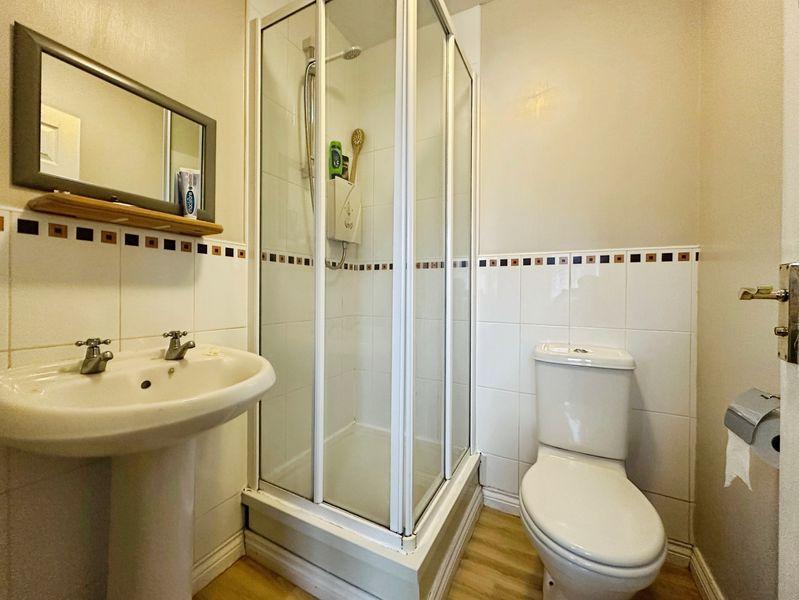 Ensuite