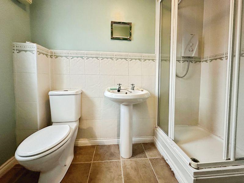 Ensuite