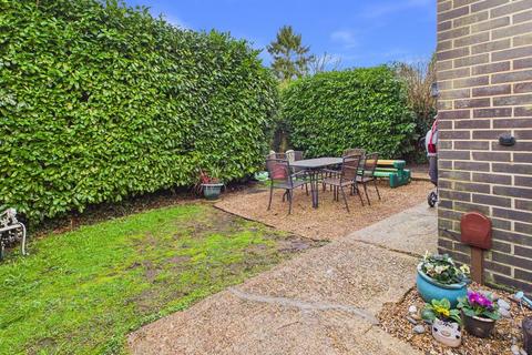 2 bedroom maisonette for sale, CATERHAM ON THE HILL