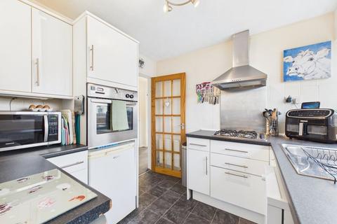 2 bedroom maisonette for sale, CATERHAM ON THE HILL