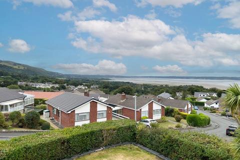 4 bedroom detached house for sale, Gorwel, Llanfairfechan