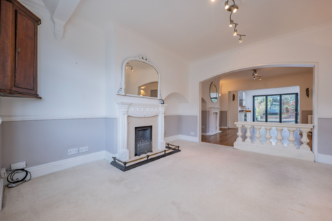 4 bedroom semi-detached house for sale, Walpole Road, Bromley BR2