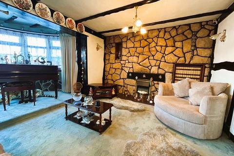 3 bedroom semi-detached house for sale, Watling Street,  Brownhills, Walsall WS8 7LU