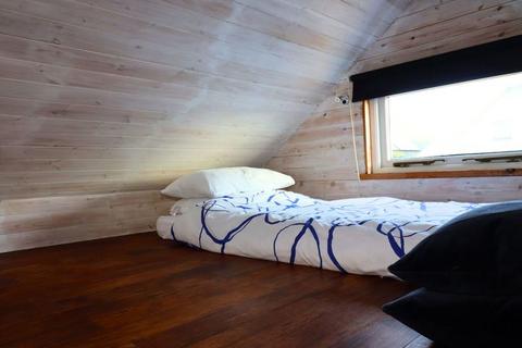 1 bedroom chalet for sale, Mudeford Sand Spit, Christchurch Hut 112