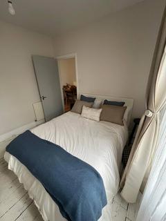 1 bedroom flat to rent, Ongar Road, Fulham, London, SW6
