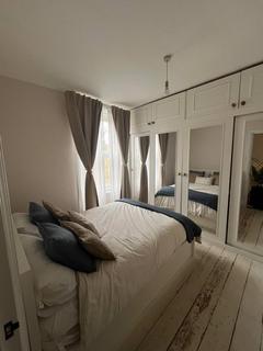1 bedroom flat to rent, Ongar Road, Fulham, London, SW6