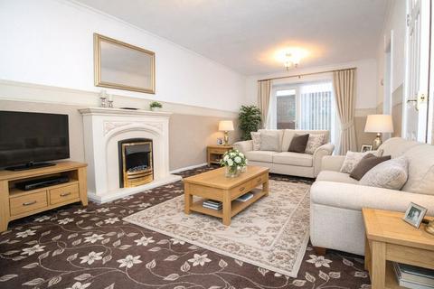 2 bedroom terraced house for sale, Springwell Close, Blaydon