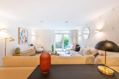 3 bedroom flat for sale, Clifton Mansions, Willesden Green NW2
