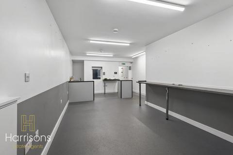 Cafe to rent - Plodder Lane Commercial, Bolton * AVAILABLE NOW *