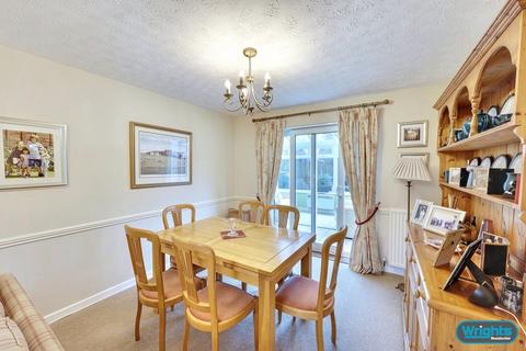 3 bedroom detached house for sale, Alderton Way, Trowbridge