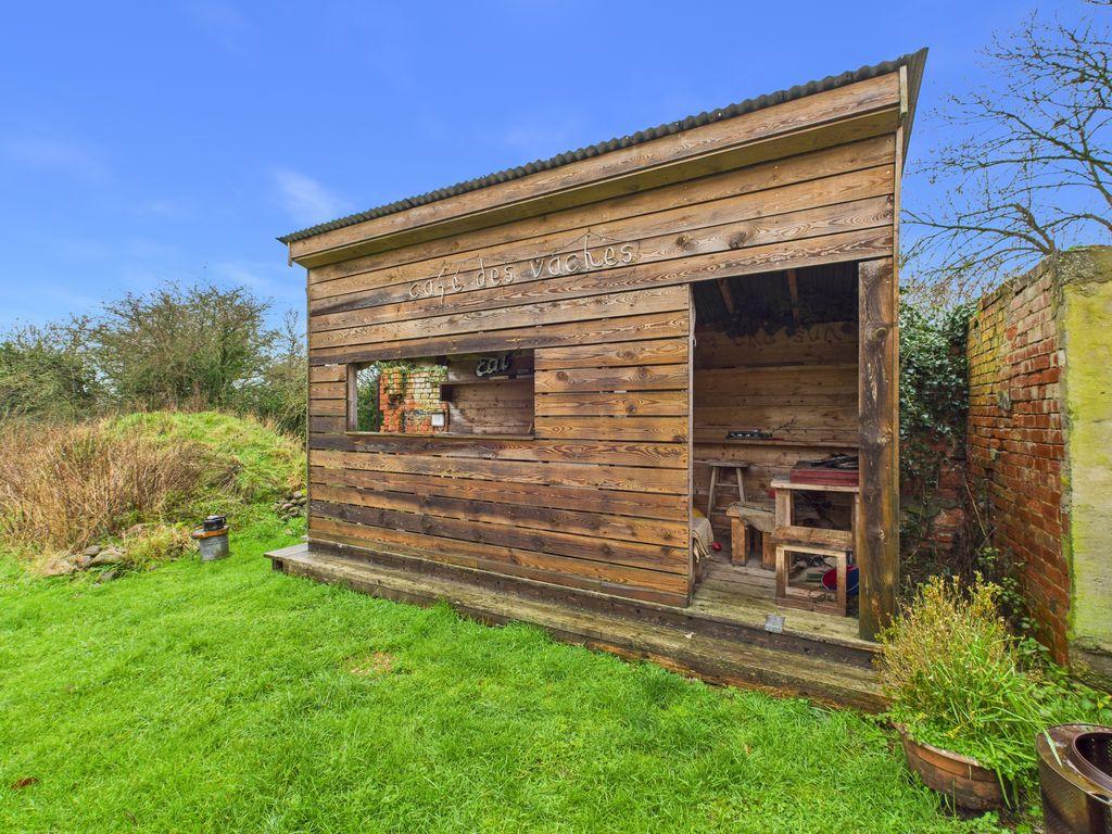 Garden 'Bar'