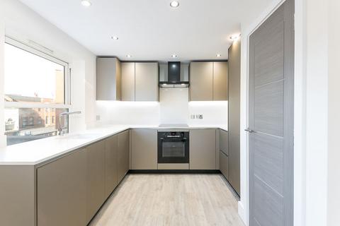 undefined, South End, Croydon