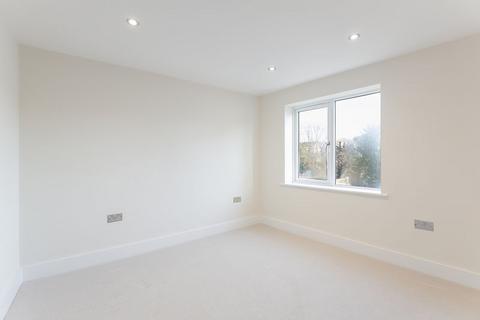undefined, South End, Croydon
