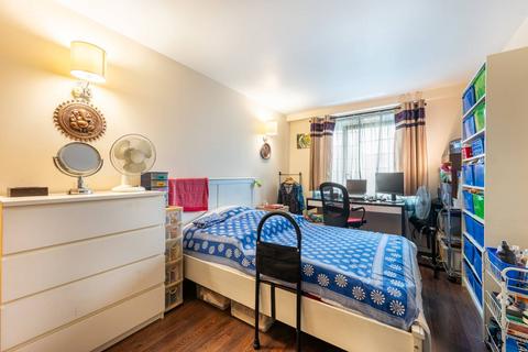 1 bedroom flat for sale, Empire Way, Wembley Park, Wembley, HA9