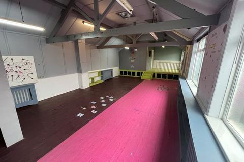 Distribution warehouse to rent, 20-22 Maiden St Leicester LE7 1NQ