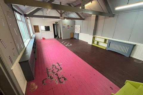 Distribution warehouse to rent, 20-22 Maiden St Leicester LE7 1NQ