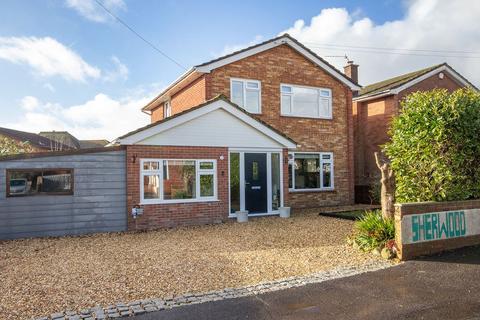 4 bedroom detached house for sale - Fawley