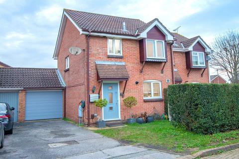 undefined, West Totton