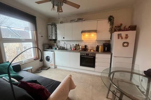 1 bedroom apartment to rent, Caledonian Road, Hove BN2 3HX