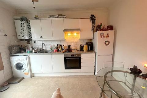 1 bedroom apartment to rent, Caledonian Road, Hove BN2 3HX