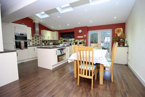3 bedroom semi-detached house for sale, Upper Northam Road, Southampton SO30