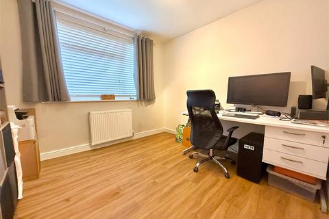 4 bedroom semi-detached house for sale, Bowland Crescent, Dunstable