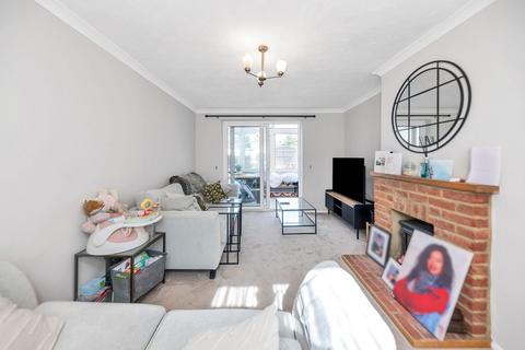 undefined, Poplar Close, Ware SG11