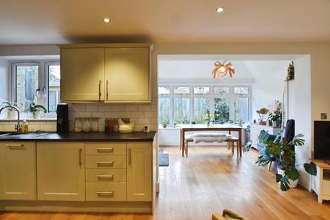 undefined, Britford Lane, Salisbury                         *VIDEO TOUR*