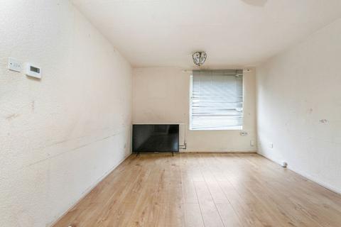 1 bedroom apartment for sale, Victoria Crescent, London