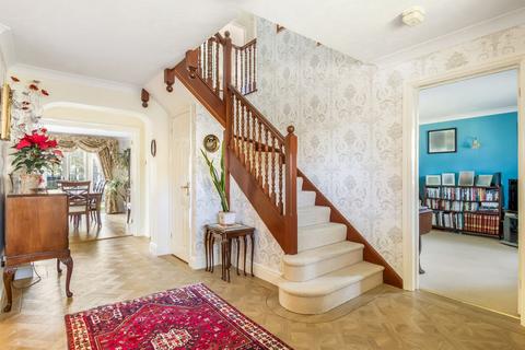 5 bedroom detached house for sale, Richardson Crescent, Cheshunt EN7