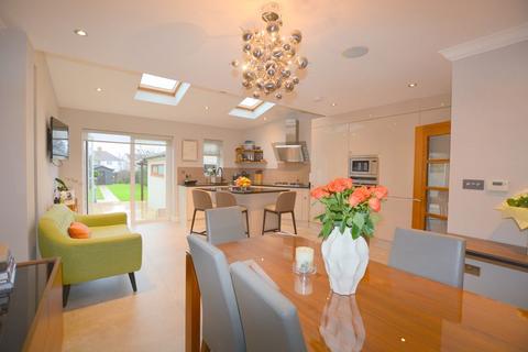 3 bedroom semi-detached house for sale, Somervell Road, Harrow