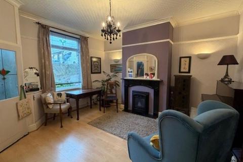 2 bedroom terraced house for sale, King Street, Todmorden OL14