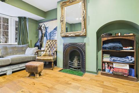 3 bedroom terraced house for sale, Maidstone Road, Rochester