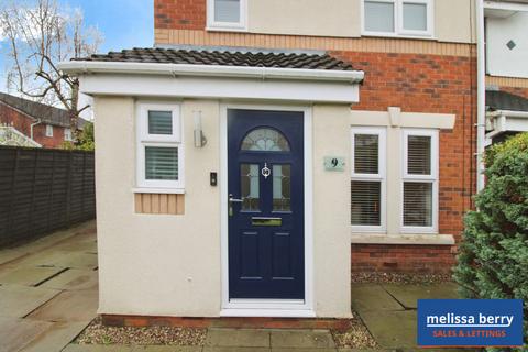 3 bedroom terraced house for sale, Brightwater Close, Manchester M45