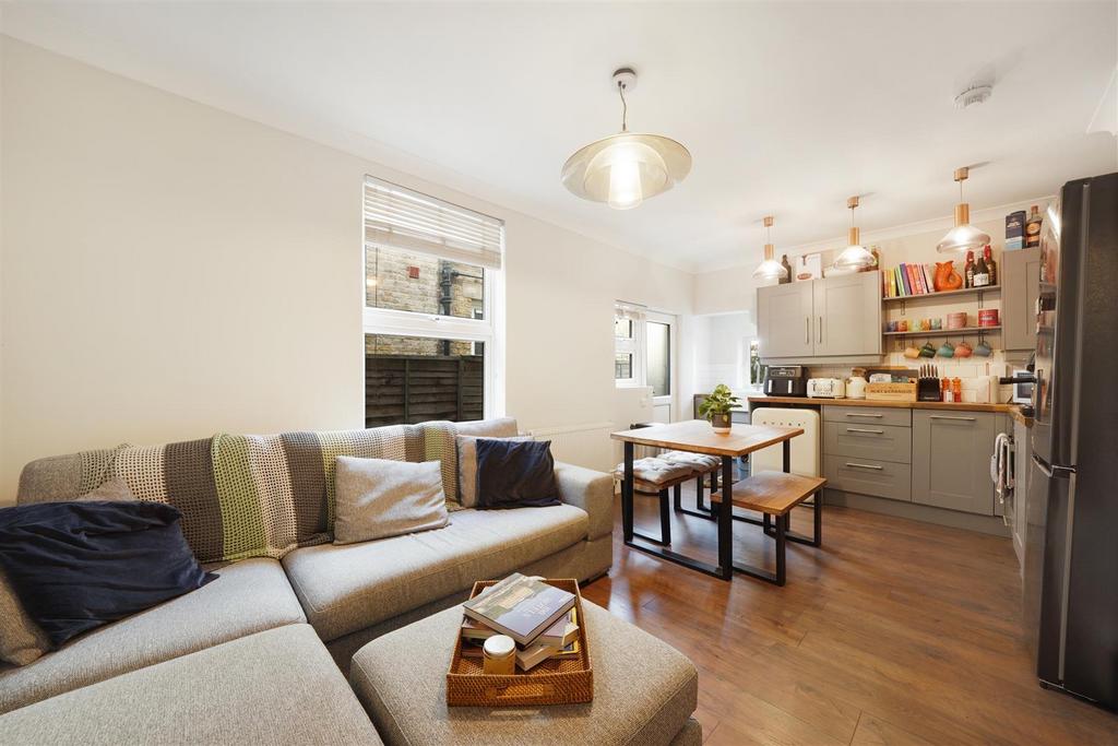46 Pattenden Road - zy2 ZHYs8 Fop8 EM9 Np Bq2.jpg