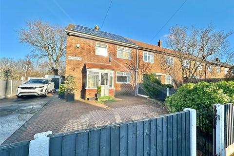 2 bedroom end of terrace house for sale - Southwick Road, Manchester M23