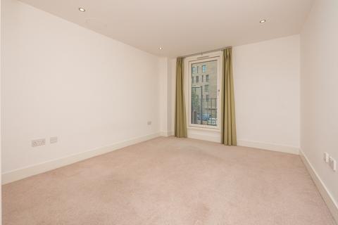 1 bedroom flat to rent, Brandfield Street
