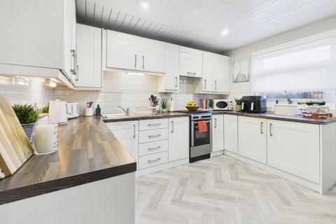 4 bedroom terraced house for sale, Park Top, Erskine, PA8