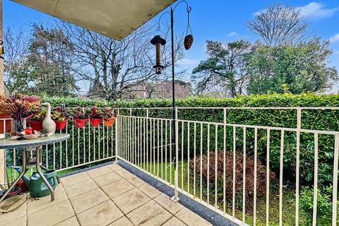 2 bedroom apartment for sale, Cheyne Court, 37 Surrey Road, Bournemouth, Dorset, BH4